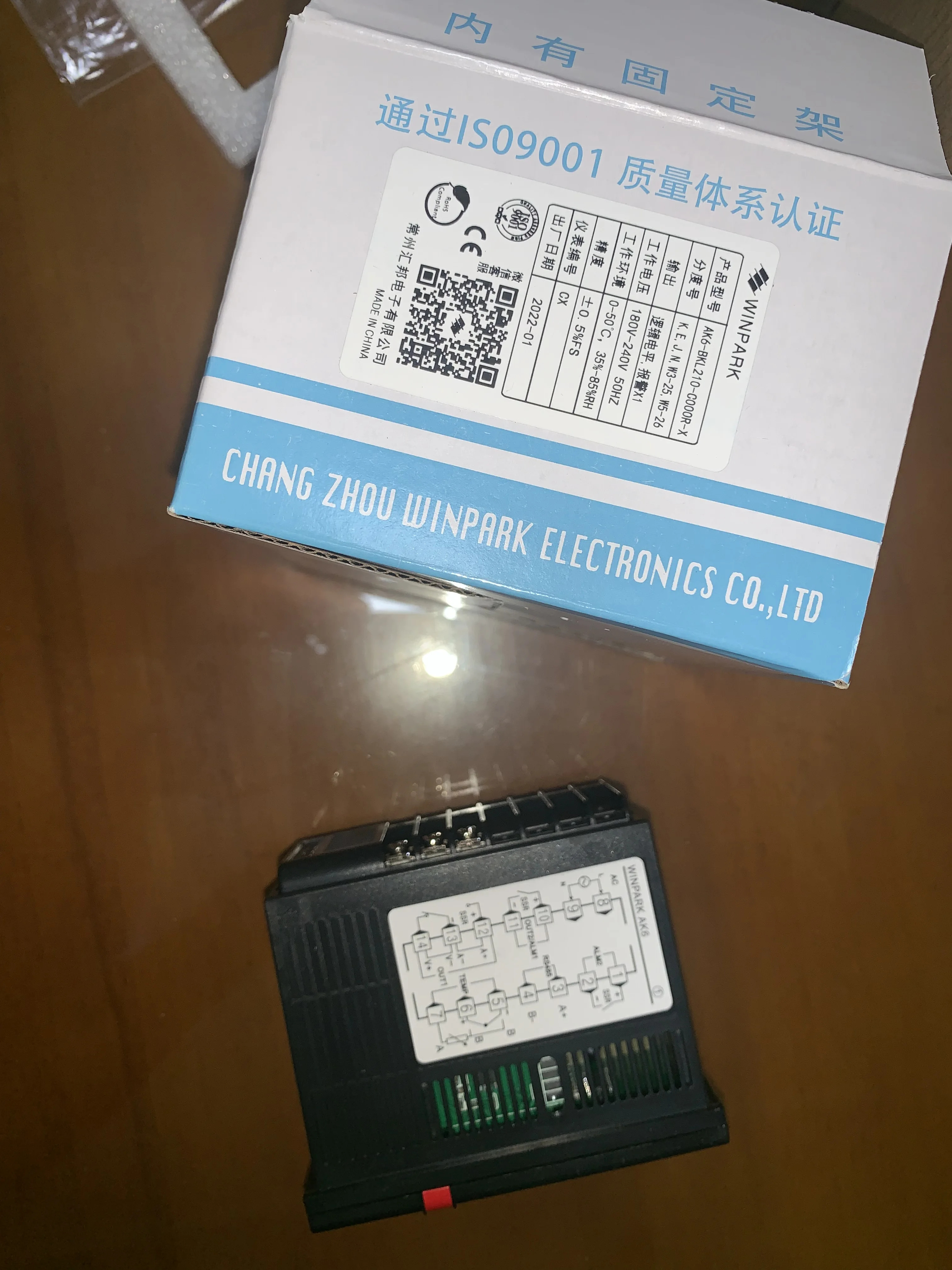 AK6-BKL210-CO0OR-X WINPARK XMTD-2C 로직 레벨 상태 온도 컨트롤러 XMTB-2C-011-0112013 대체