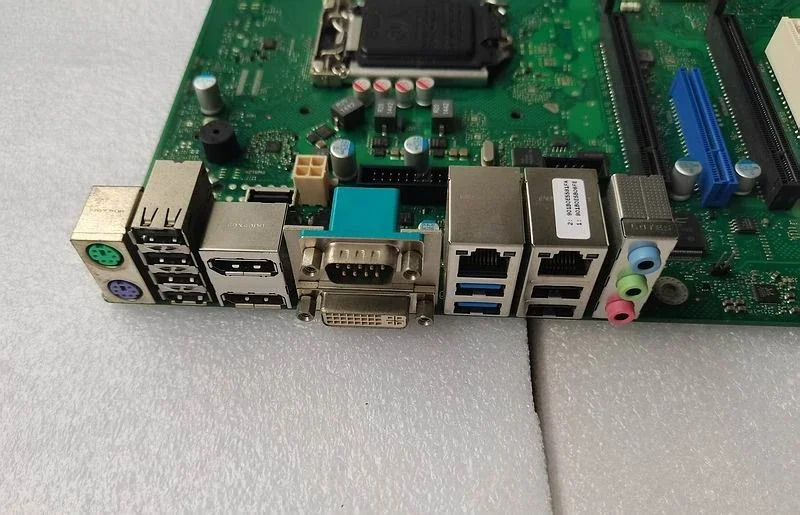 Fujitsu Siemens D3236-S13 W26361-W3352-X-04 메보드 듀얼 네트워크 인터페이스 카드
