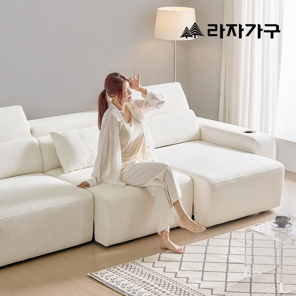 라자가구 노바 제로월 모션 무빙 슬라이딩 리클라이너 3인 패브릭 거실 소파