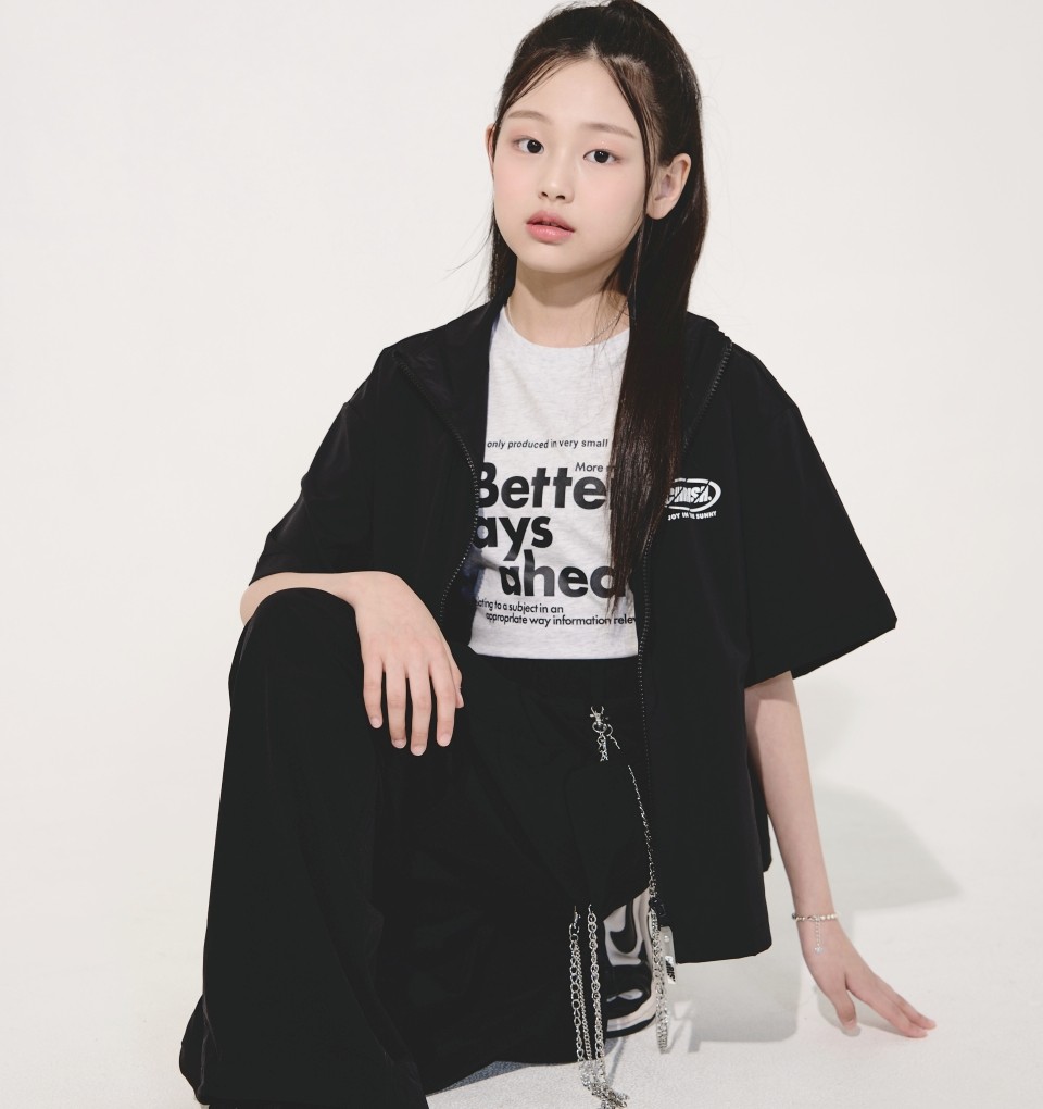 더데이걸 언발 반반 티셔츠 TGRA24409 - 상세 이미지 3