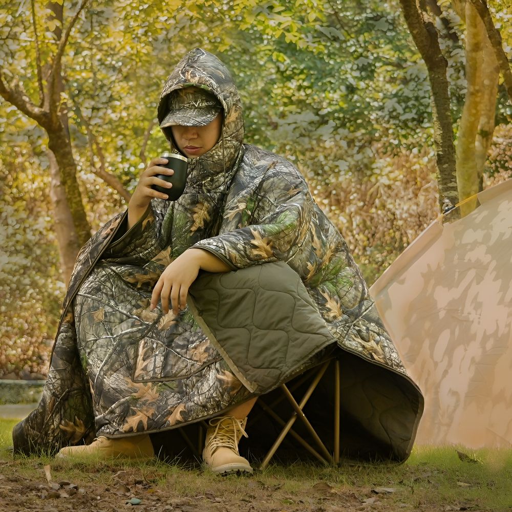 캠핑 밀리터리 입는침낭 누빔 깔깔이 위장판초 보온 후드 망토 - 상품 이미지