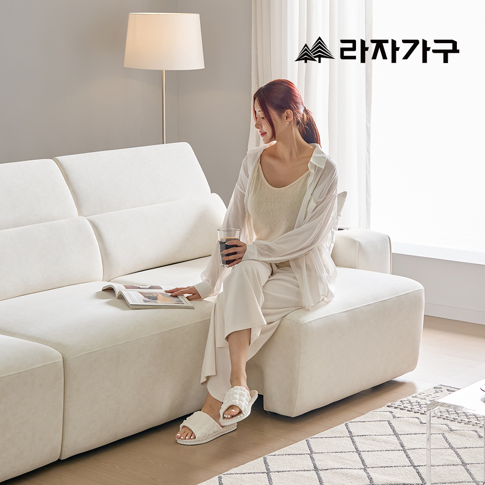 라자가구 노바 제로월 모션 무빙 슬라이딩 리클라이너 3인 패브릭 거실 소파
