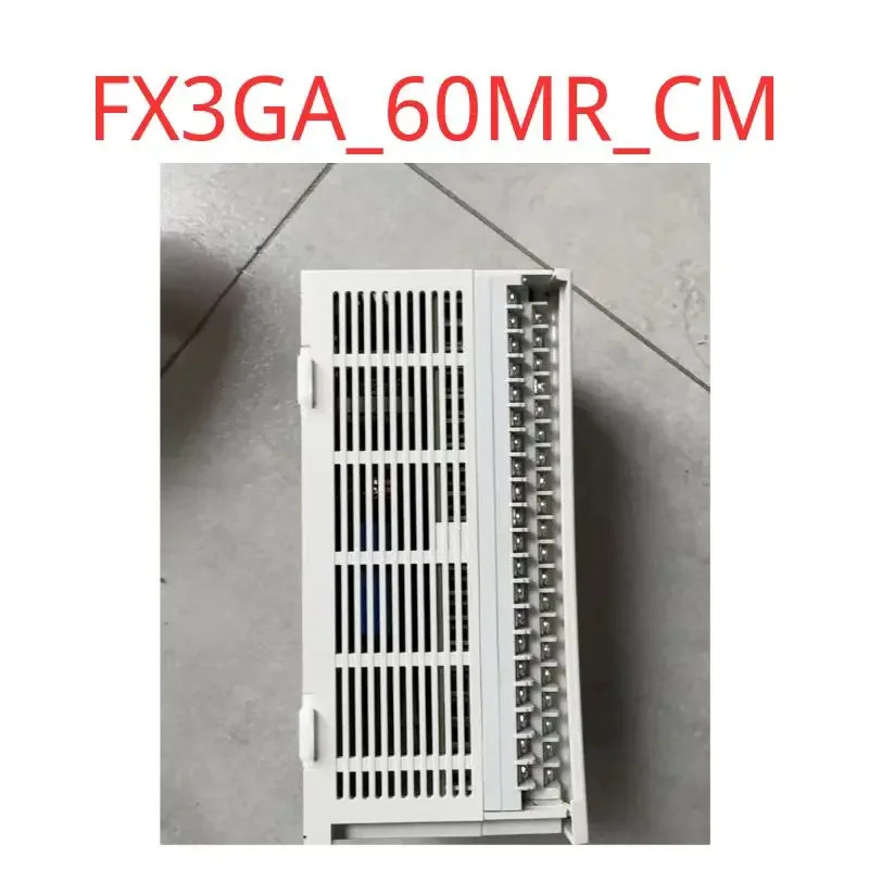리퍼 FX3GA-60MR-CM은상태로 분해되었습니다.