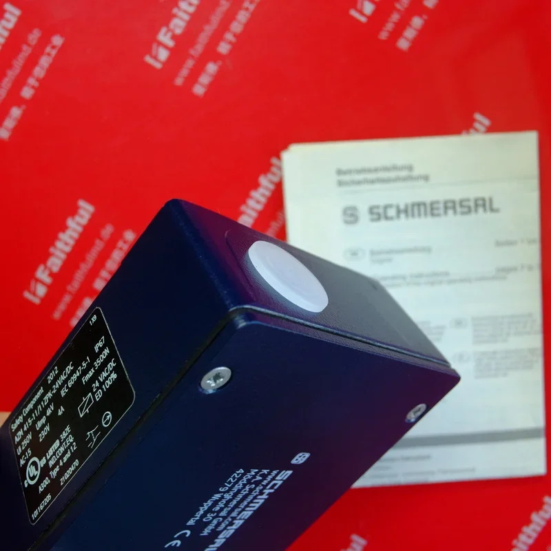 SCHMERSAL 안전 스위치 AZM 415-11/11ZPK 24VAC/DC 101167205