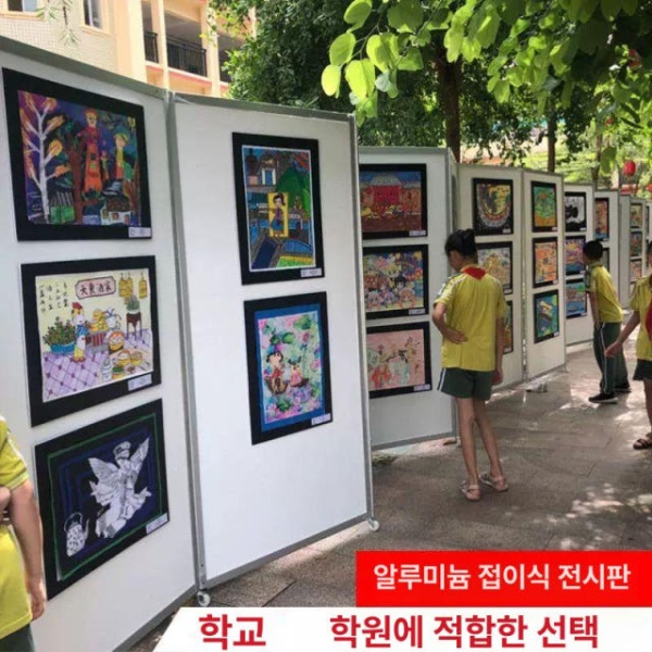 고품격 전시 병풍 파티션 옥타늄 진열대 철제 삼각 지지대 1개 삼각 지지대 1개 - 상세 이미지 2