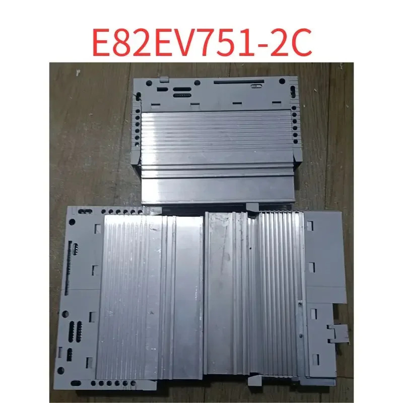 리퍼 인버터 E82EV751-2C 0.75KW 220V OK