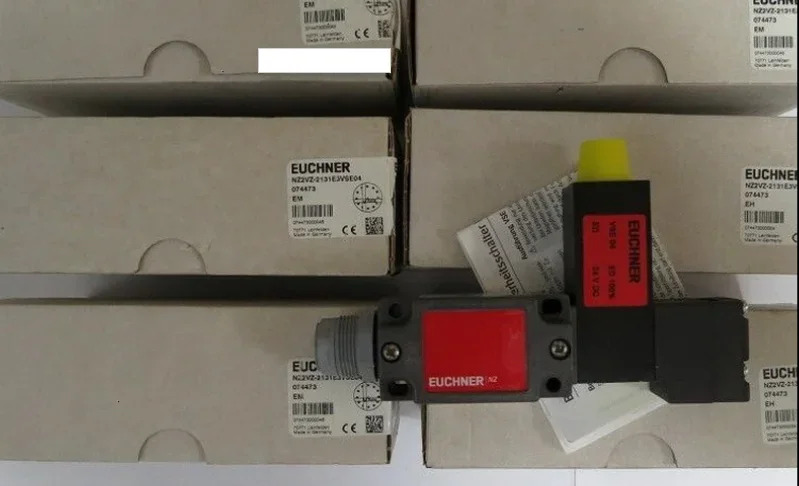 EUCHNER 보안 스위치 NZ2VZ-2131E3VSE04 074473