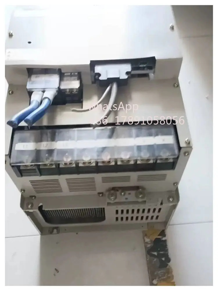 리퍼 SGDM-1AADA 서보 드라이버 완료