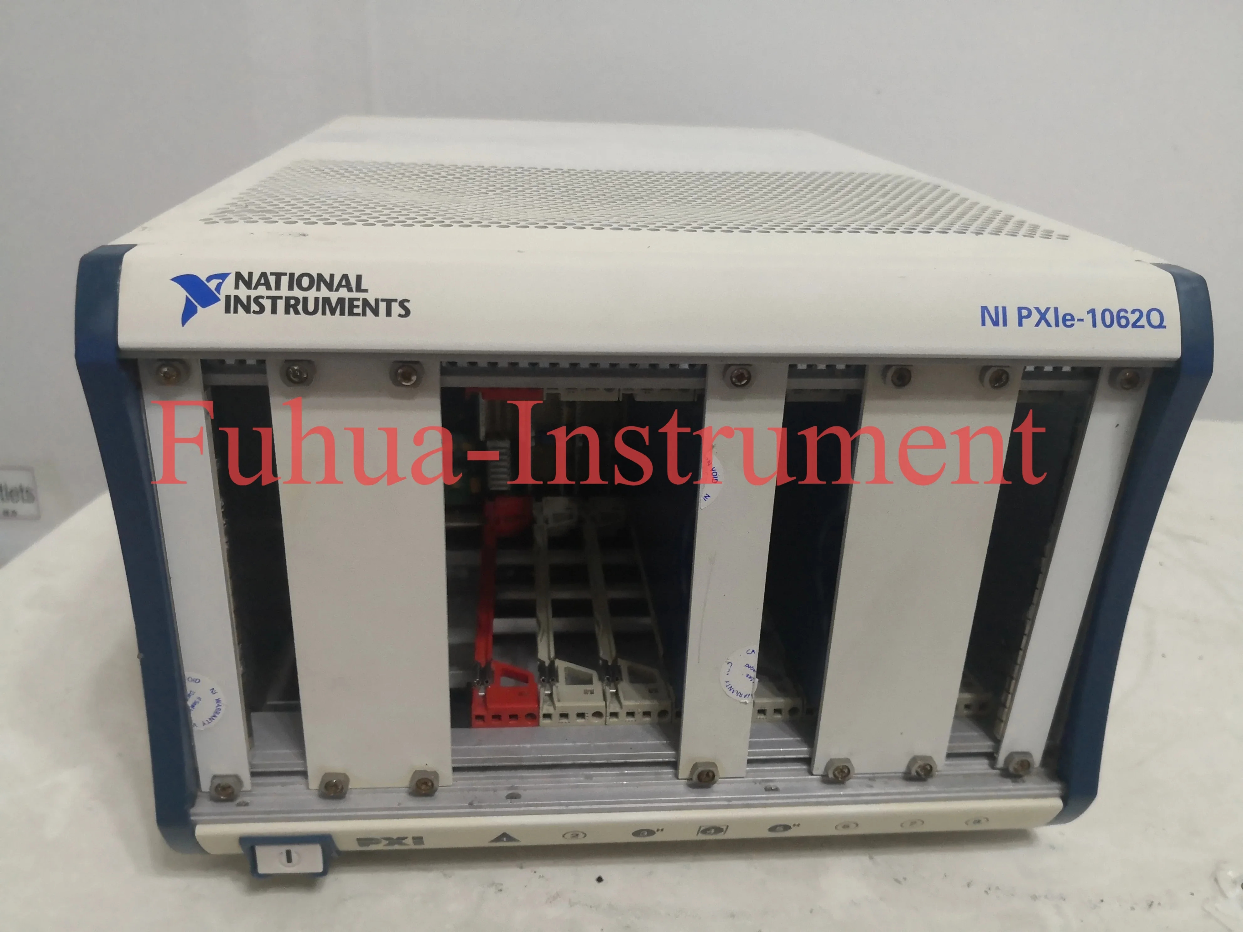 국립 기구 NI PXLe-1062Q