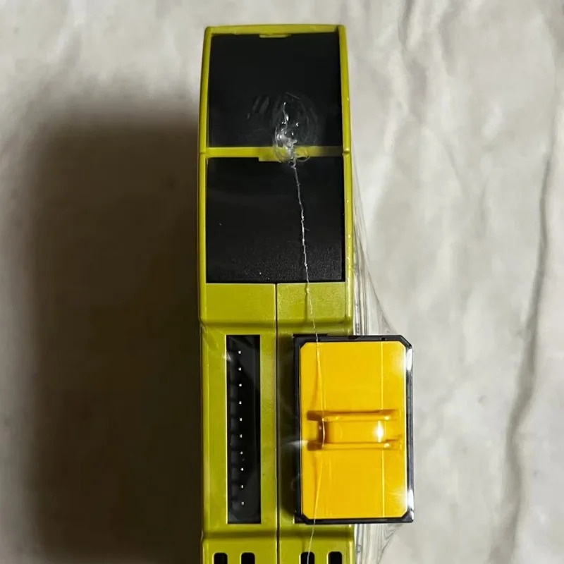 772131 PNOZ m Es RS232 오리지널 신