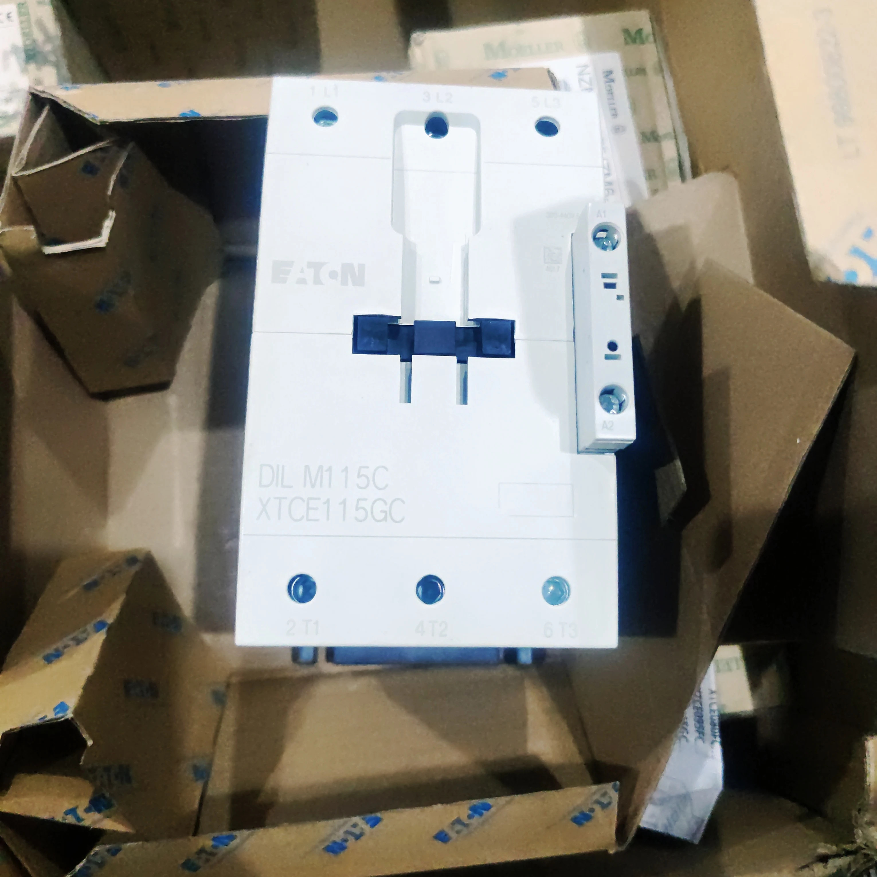 이튼 DILM115C XTCE115GC 380-440VAC