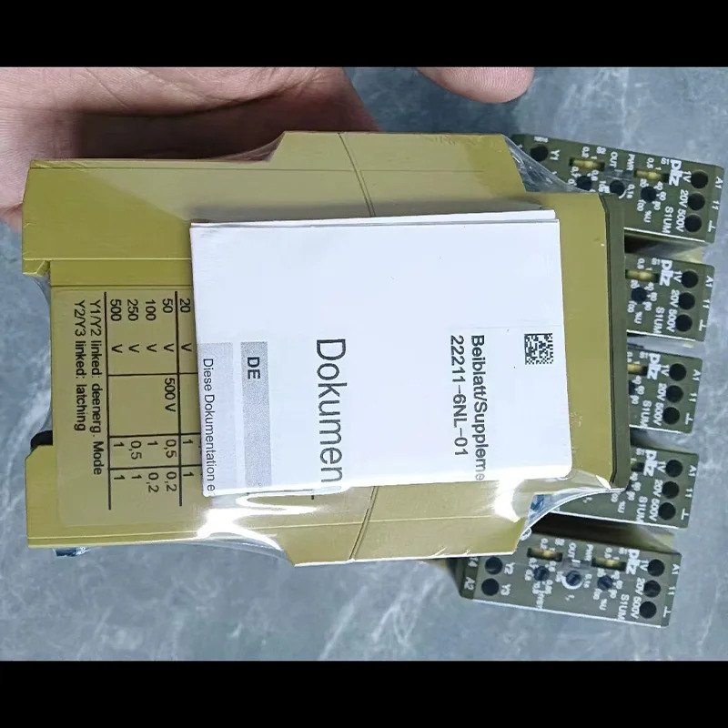 S3UM 24VDC UM 400/440VAC Id.Nr. 837270 안전 릴레이 PILZ