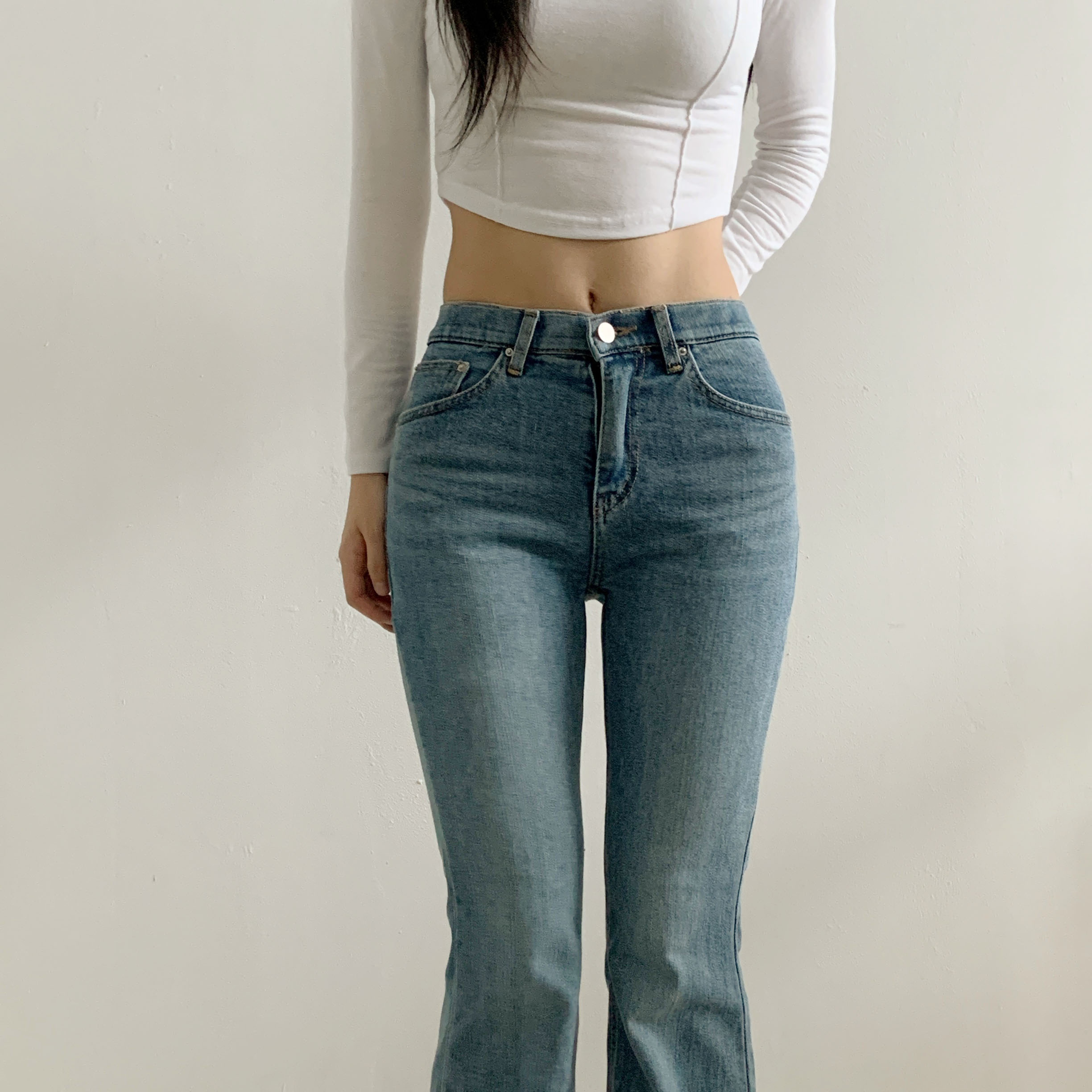 여성 허리 히든밴딩 스판 부츠컷 데님팬츠 경슬럽 밑단커팅 봄청바지 연청,진청(S-XL) - 상세 이미지 4
