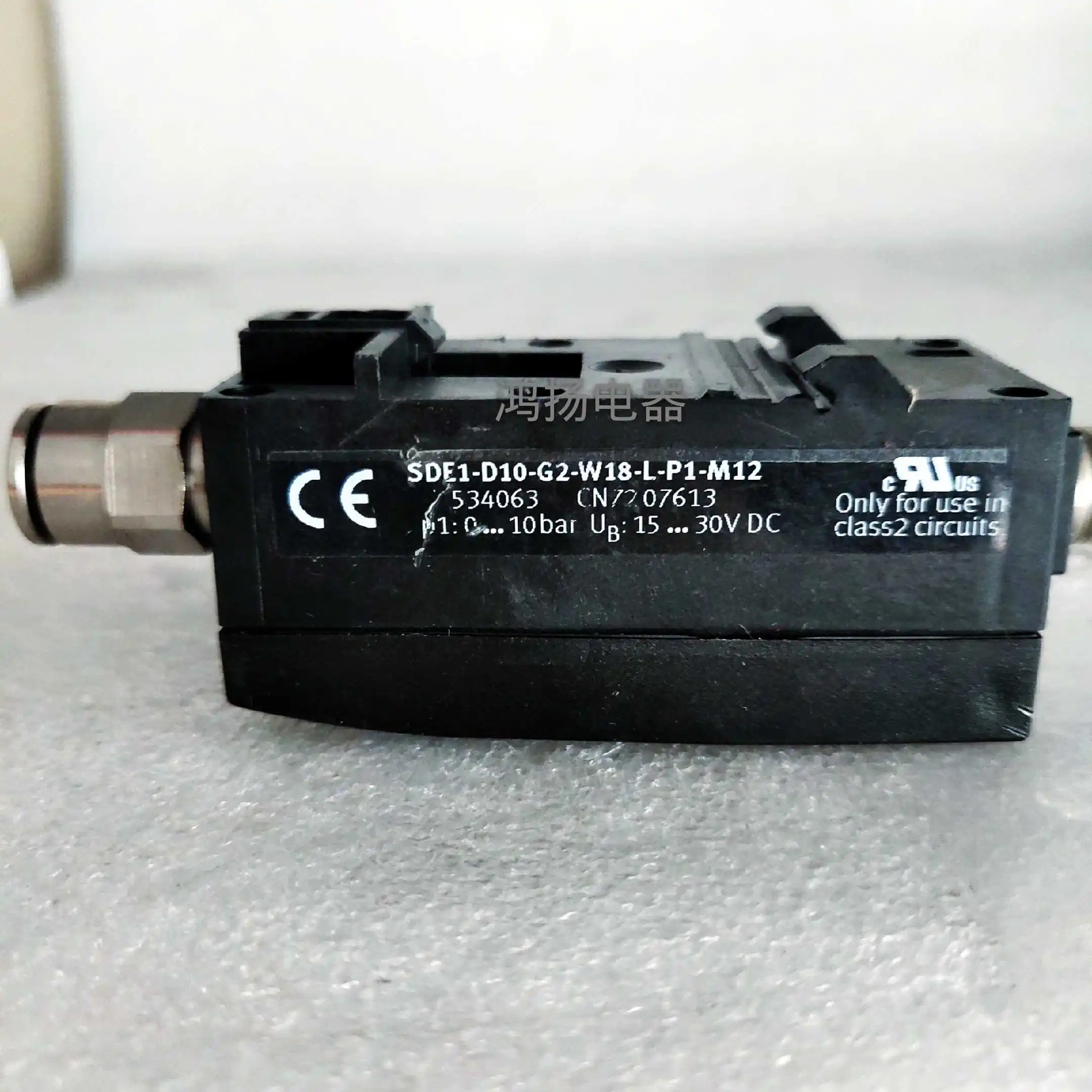 페스토 543063 SDE1-D10-G2-W18-L-P1-M12
