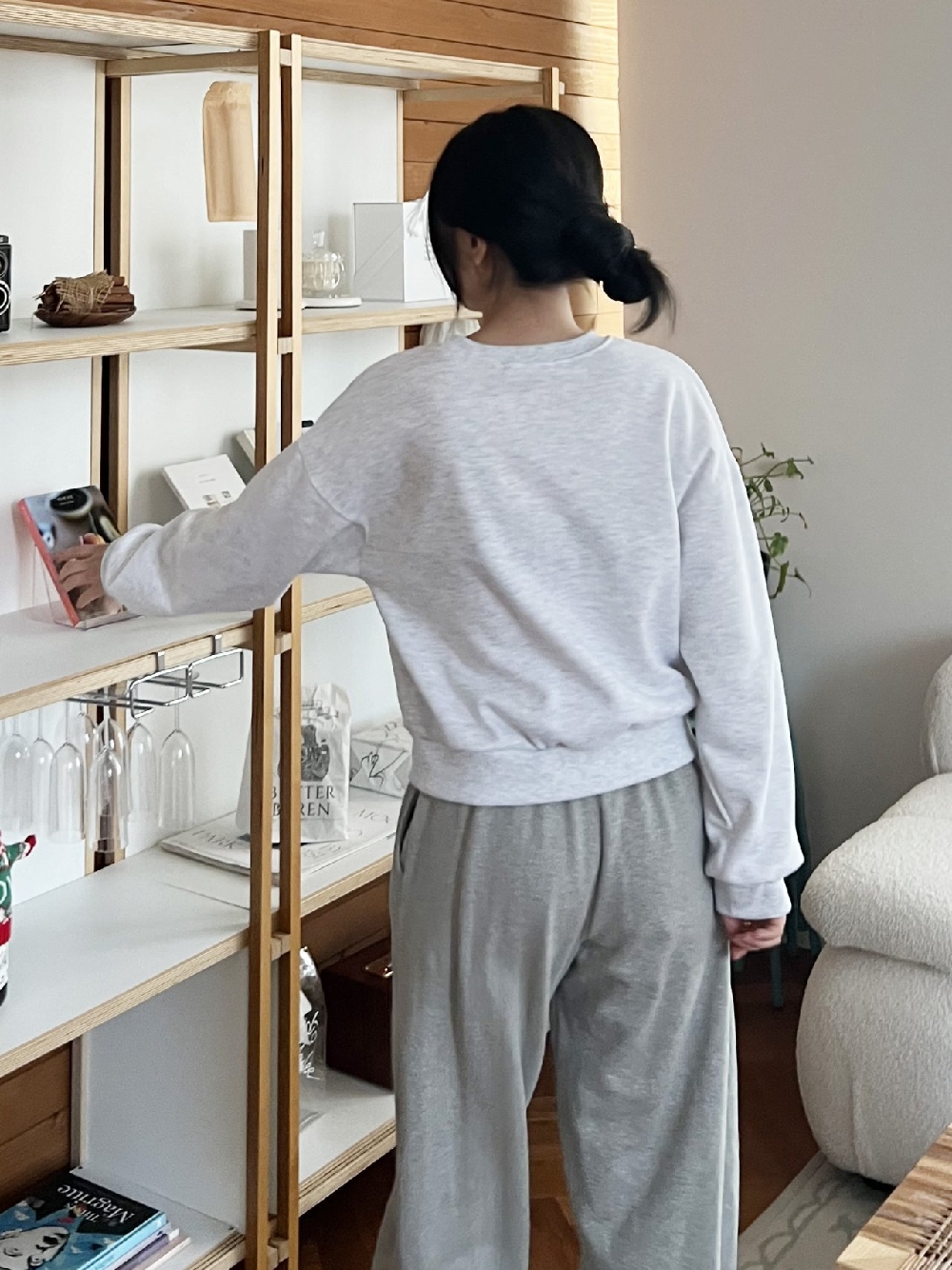 여성맨투맨 크롭맨투맨 자수 레터링 티셔츠 이미지 8
