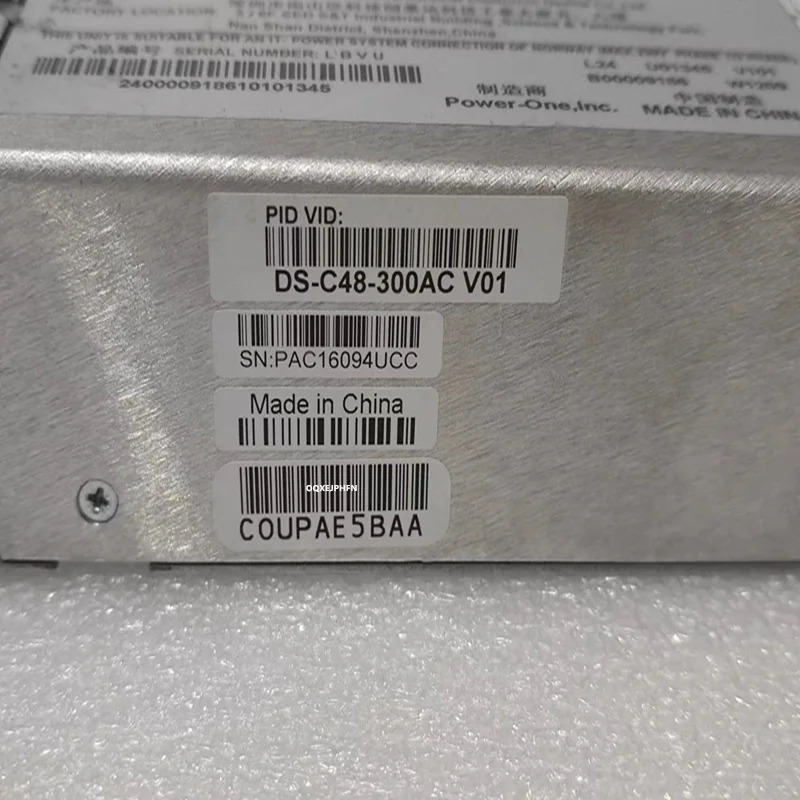 CISCO DS-9124 9134 9148 300W DS-C48-300AC DCJ3001-05P SPACSCO-25G 거새 원본 전원공급장치