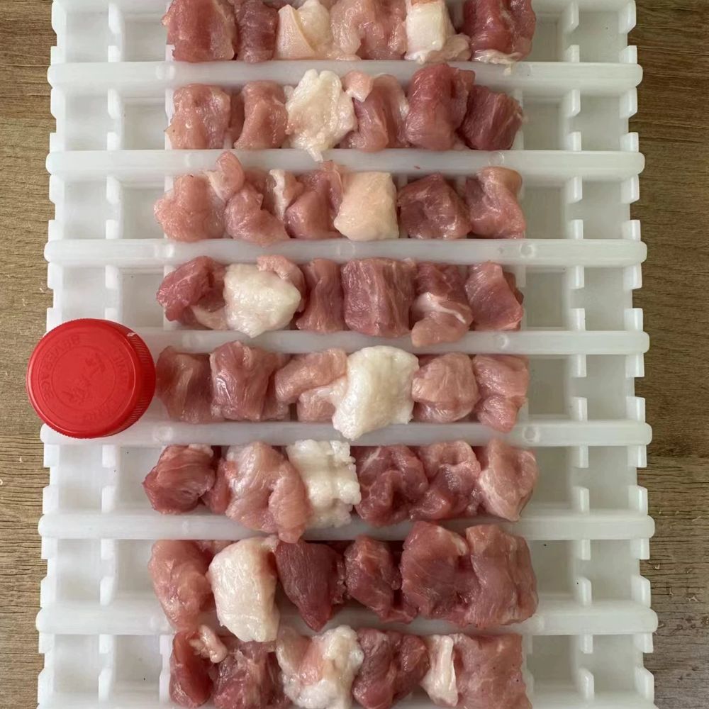 양꼬치 꽂는 기계 꼬치 스테인레스 염통 표준구성(고기틀 고기 트레이 2개포함) B. 검은색 - 상품 이미지