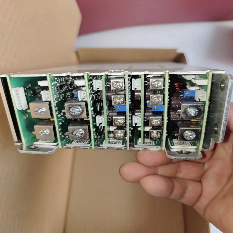 TDK-LAMBDA VEGA 650 650W V60532M V407YLR리퍼 전원공급장치