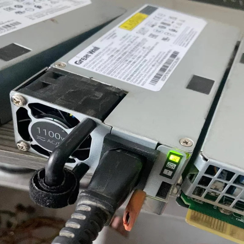 만리장성 1100W GW-CFF1100V4PT 03KK328리퍼 전원공급장치