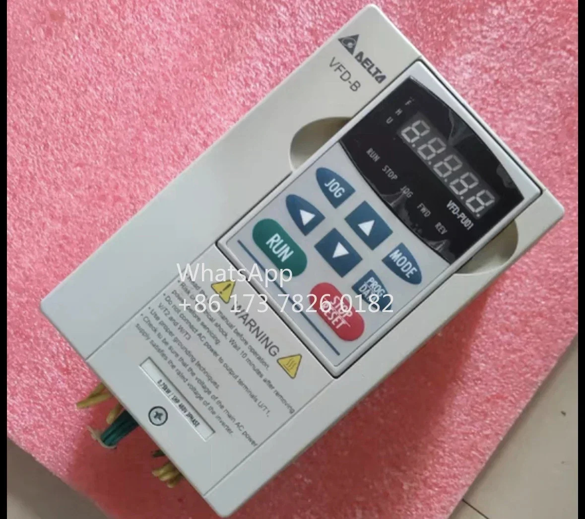 리퍼 주파수 변환기 750W 3상 전송 VFD007B43A 완료
