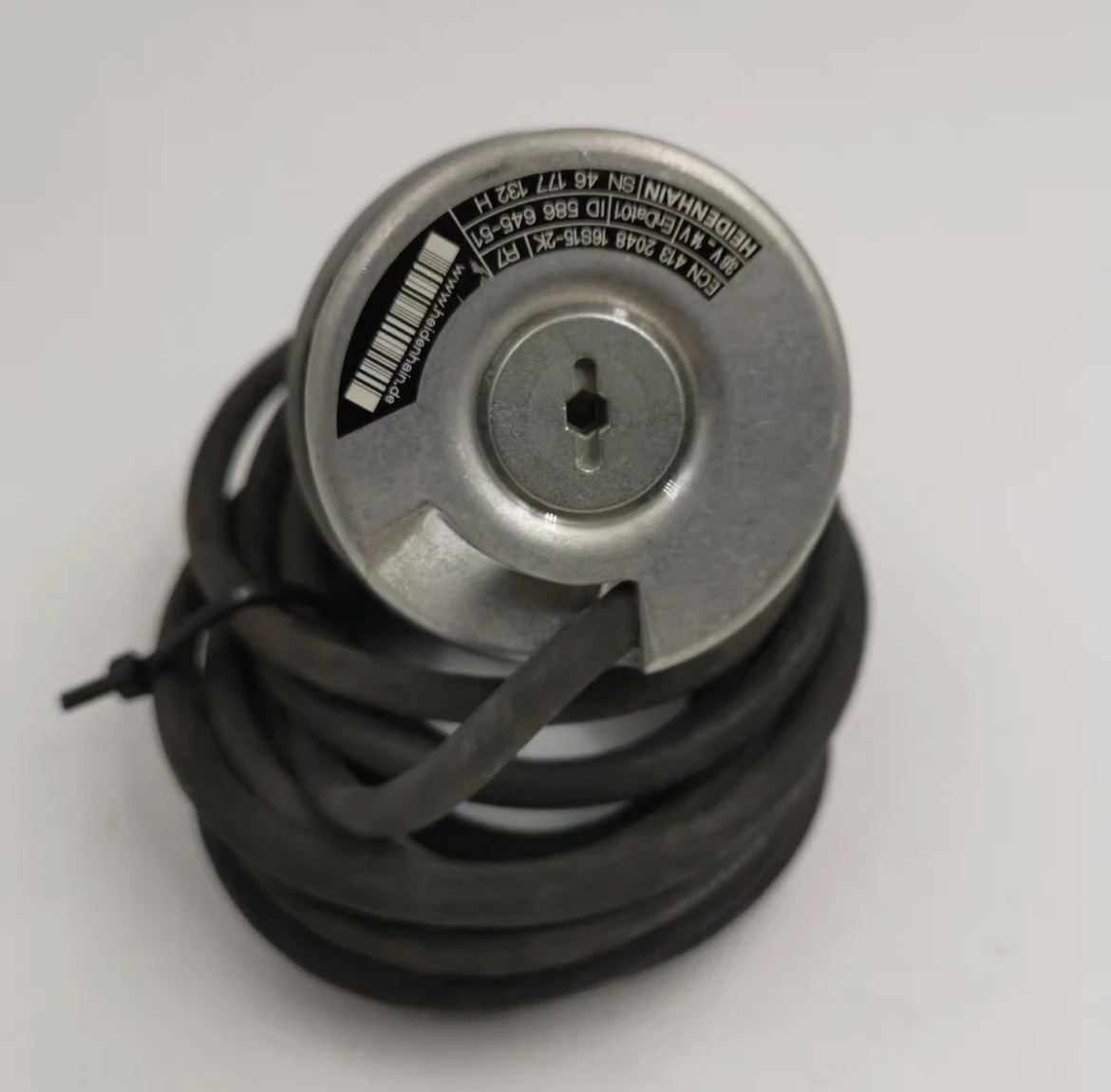 ECN413 2048 16S15-2K 인코더는 모터대해 리퍼를 거쳤습니다.