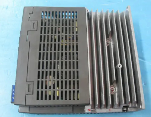 리퍼 Fuji 서보 드라이브 RYC101D3-VVT2 RYC101D3VVT2. 경험