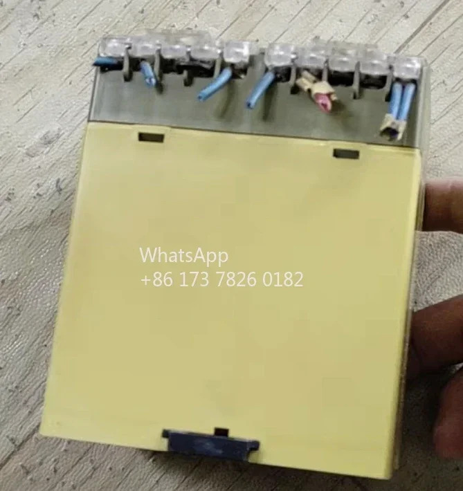 리퍼 PNOZ안전 릴레이 PNOZ V30s 474790