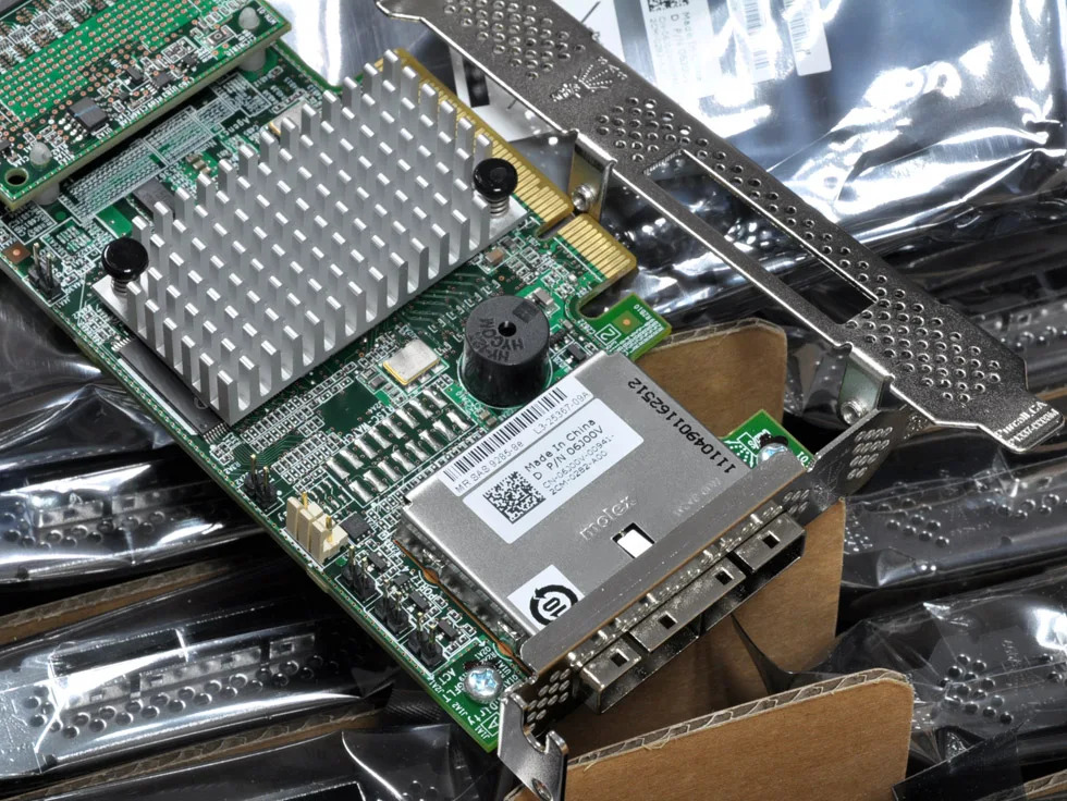 9285-8E 1G 캐시초고성능  DELL H810 외부 8포트 어레이 카드