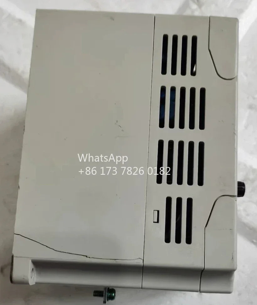 리퍼된 주파수 변환기 vfd022m43a 2.2kw 380V