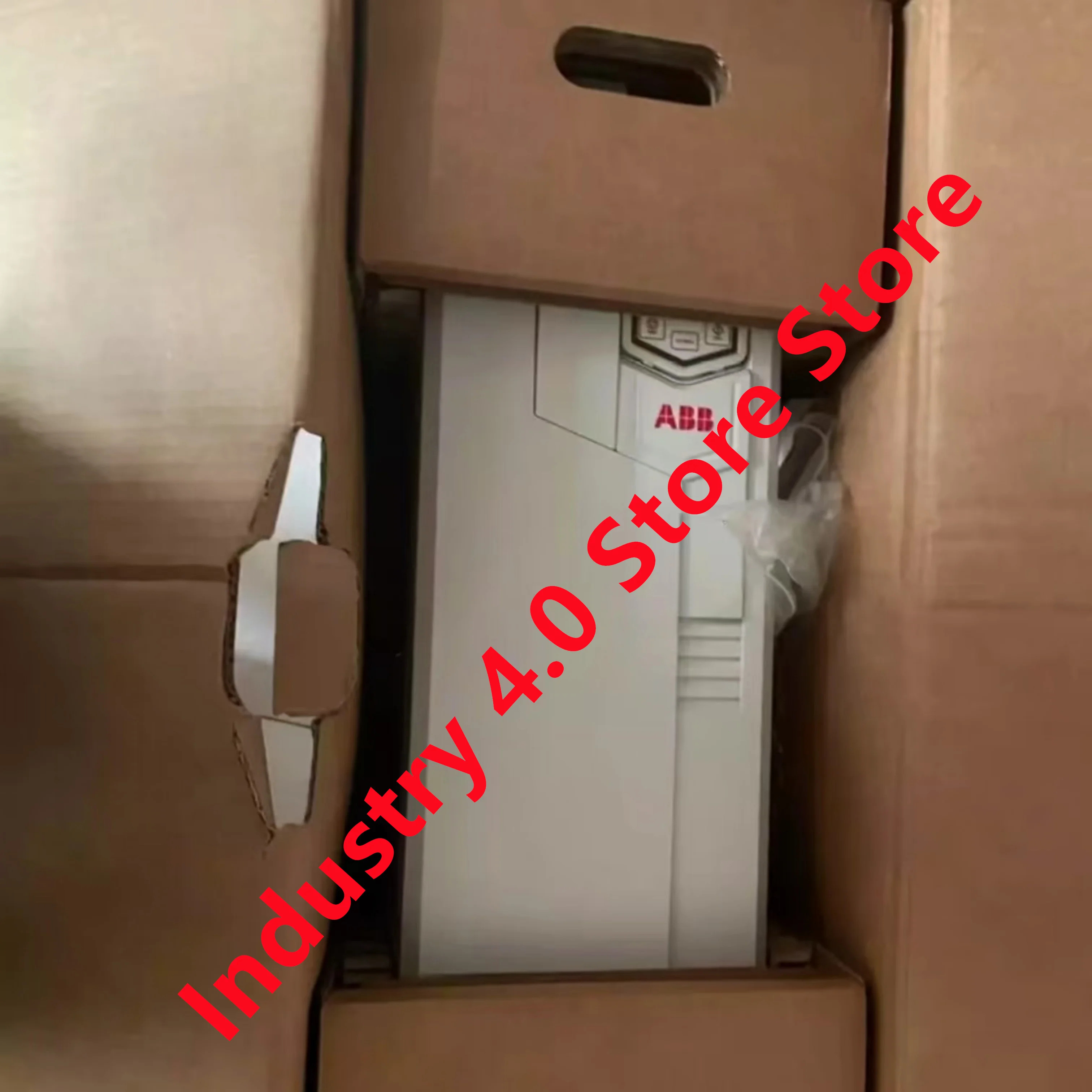 ACS530-01-062A-4 ACS530-01-073A-4 오리지널 신