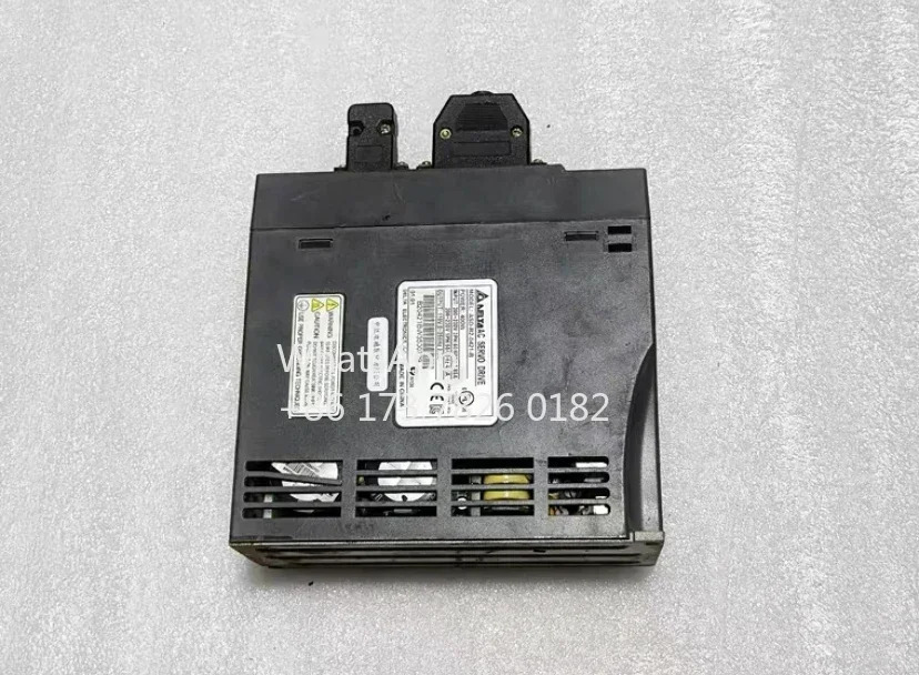 ASD-B2-0421-B는 400W 서보 드라이브를 리퍼했으며 가 있으며 리퍼를 거쳤으며 정상적으로 작동