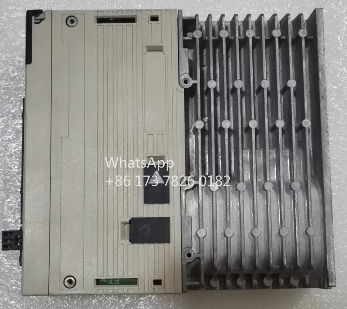 리퍼 SGDV-2R8A01A 002000  서보 드라이브 400W