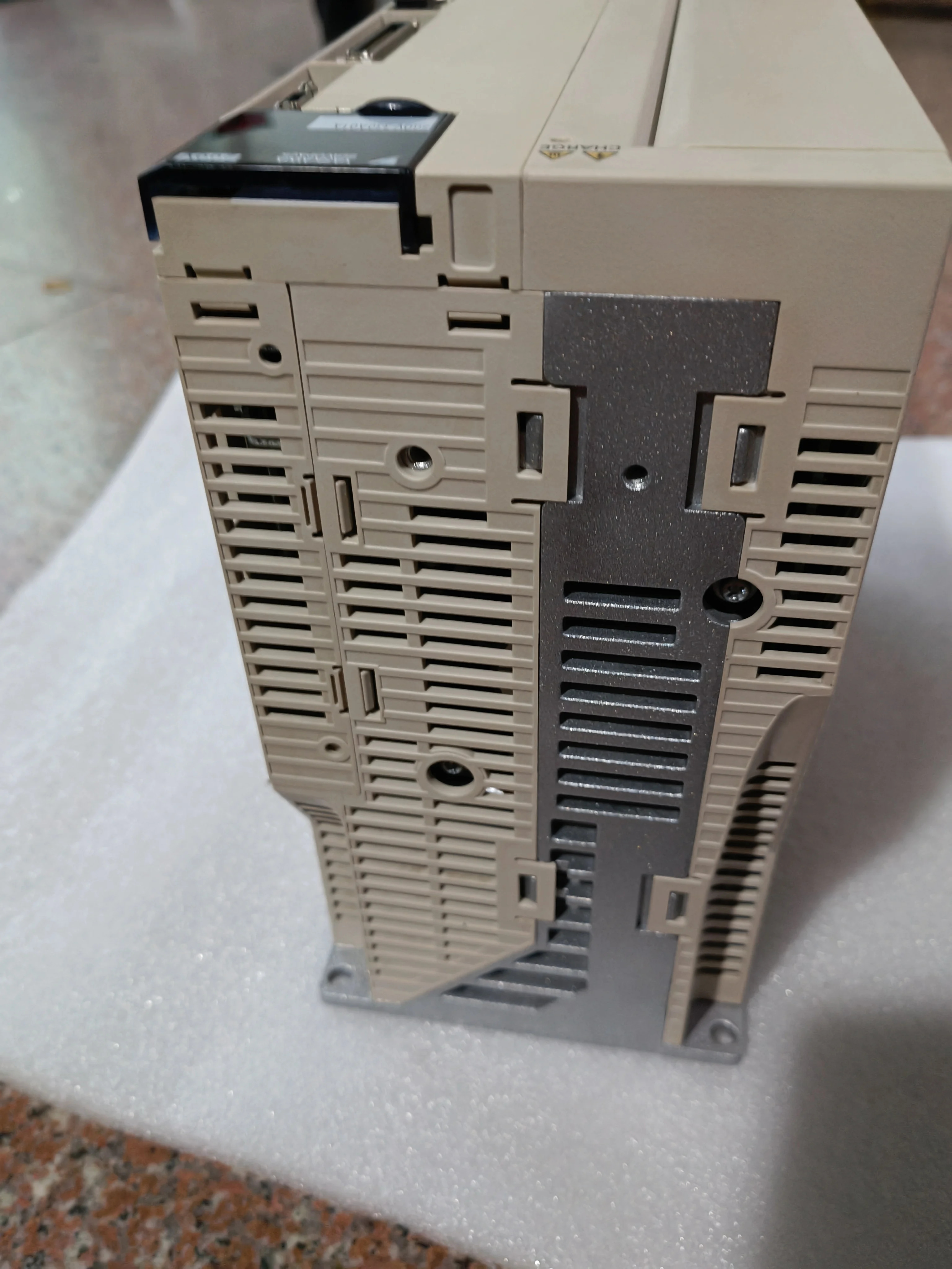 SGDV-330A01A 서보 드라이브 SGDV 330A01A