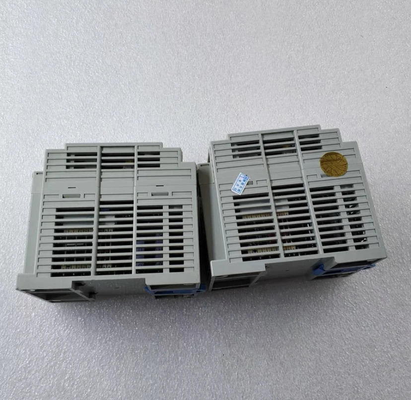 리퍼 기능을 갖춘 AFPX-C14T PLC