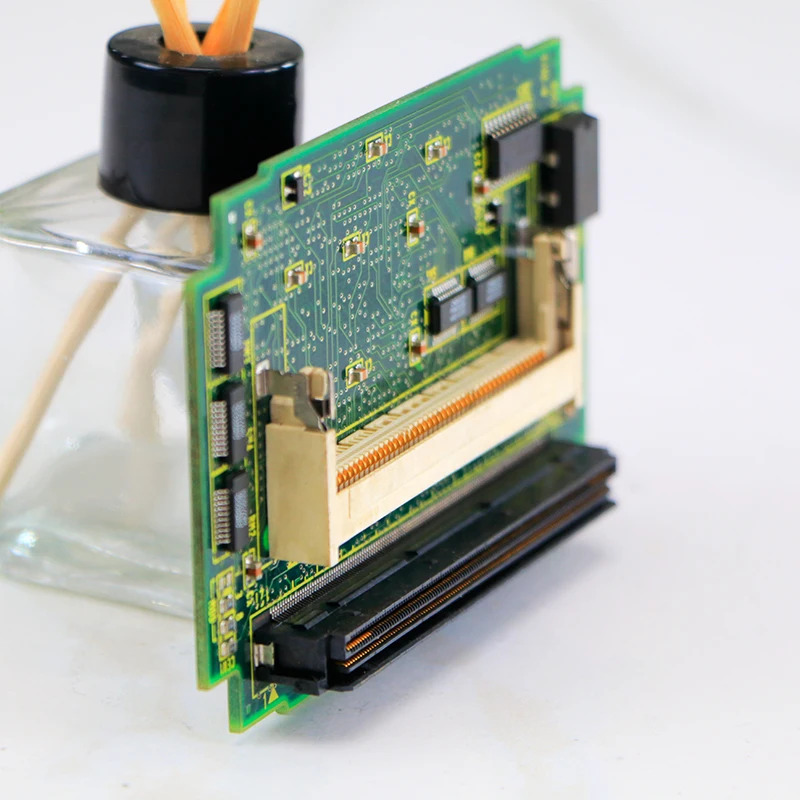 A20B-3300-0070 A20B-3300-0071 CNC 시스템 컨트롤러CPU 보드 회로 기판 저렴