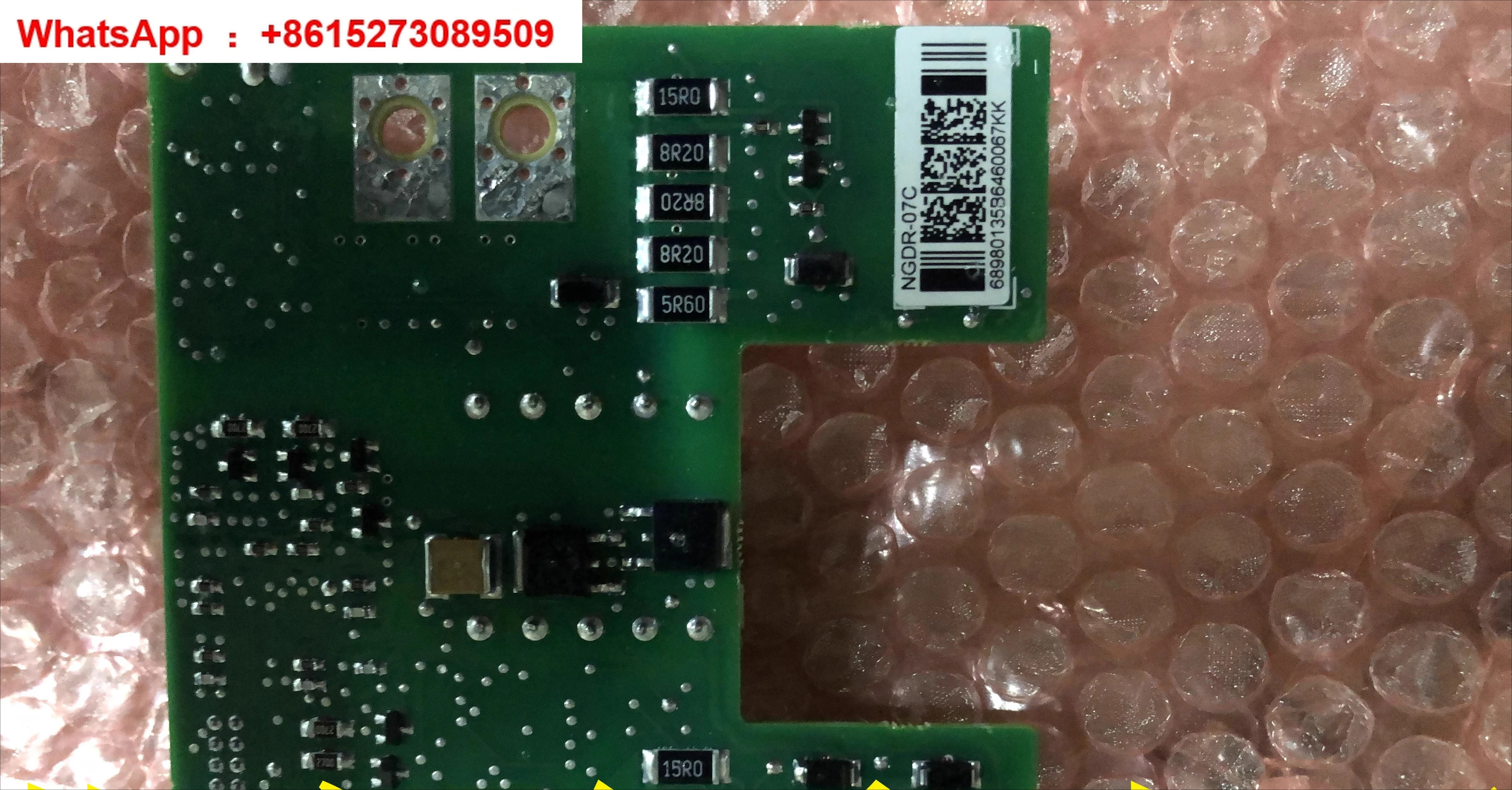 FF650R17-NGDR-07C 주파수 변환기 예비 부품 FF650R17IE4-NGDR-07C