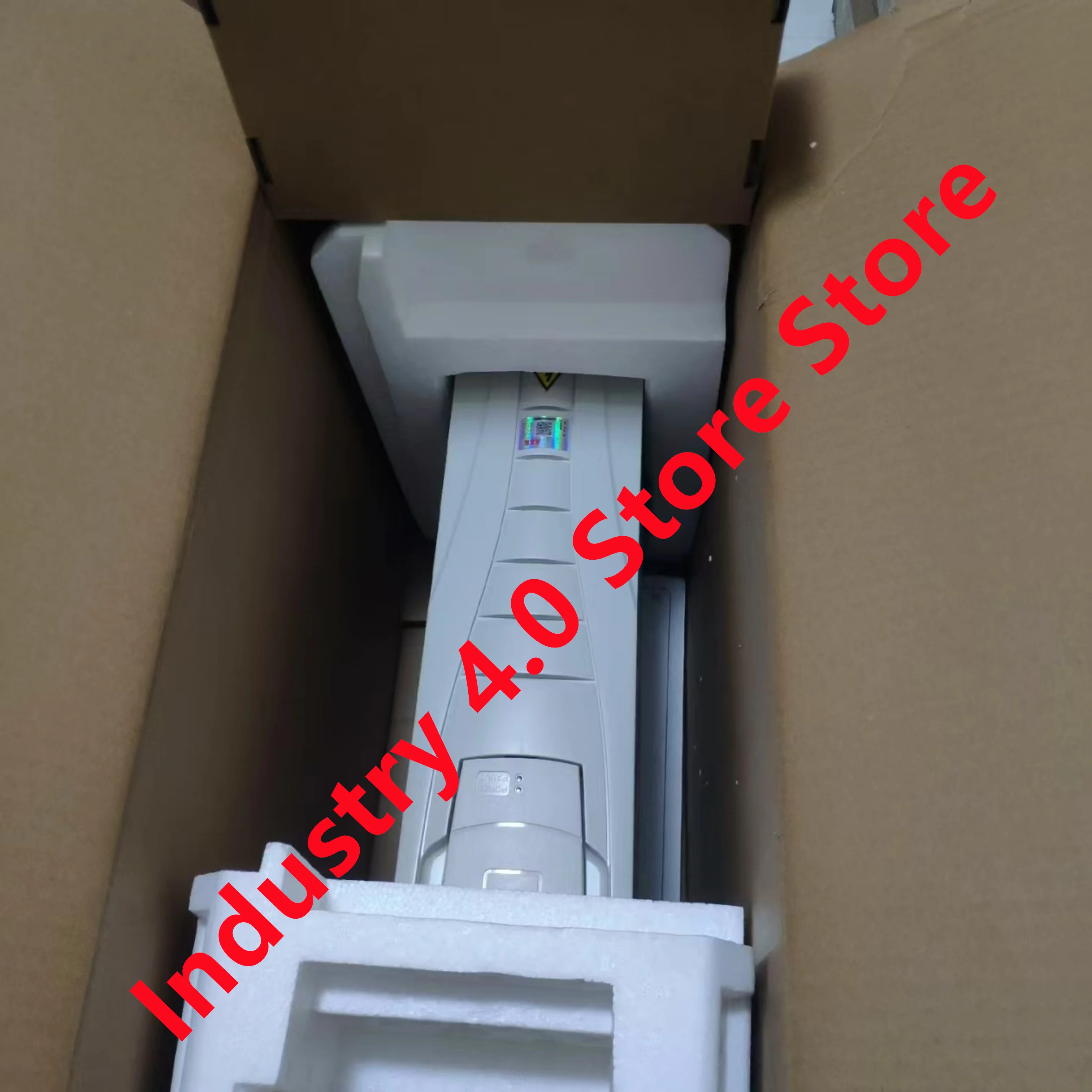 ACS510-01-017A-4 ACS510-01-025A-4 오리지널 신