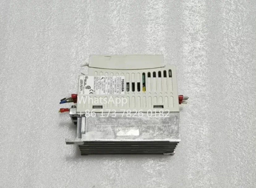 VFNC1S-2004P-W 0.4KW 인버터 220V 리퍼 OK