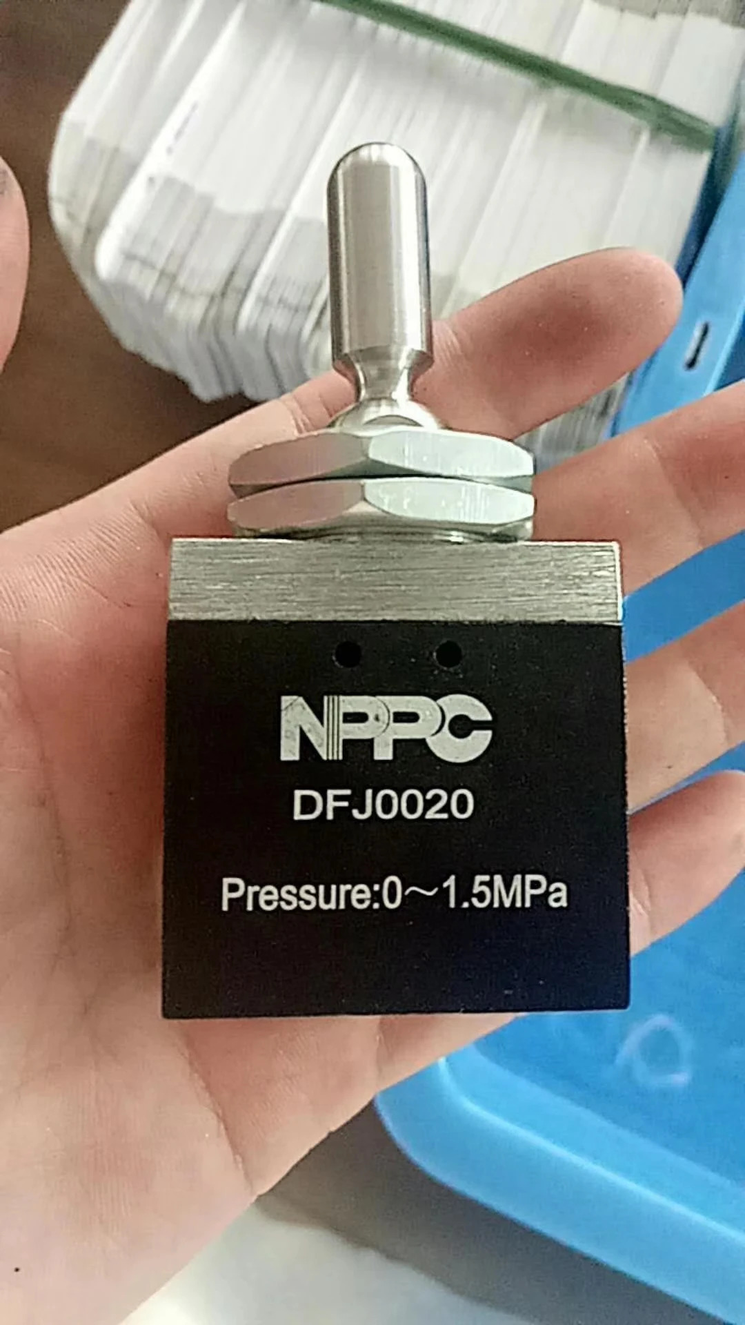 DFJ0010 자동 재설정 DFJ0020 수동 3위치 5방향 Niuzi 밸브설치 너트 2개 포함