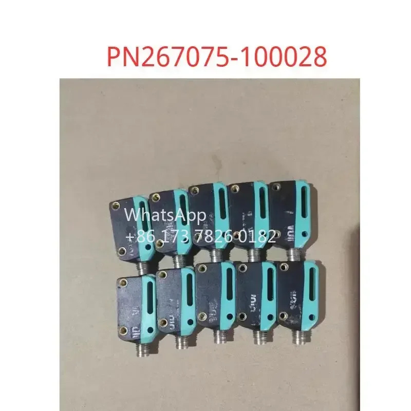OBG5000-R100-2EP-IO-V31 반사형 광전센서 PN 사267075 - 100028 터미널 헤드 8mm 4핀