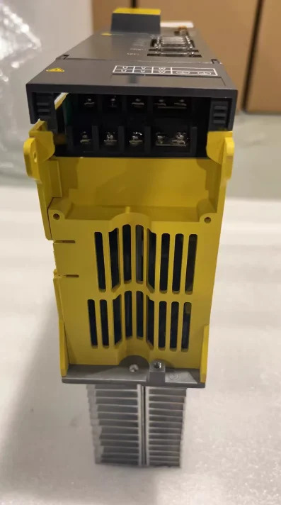 A06B-6079-H106 CNC 시스템서보 드라이브 증폭기 모듈 사리퍼 완료상태