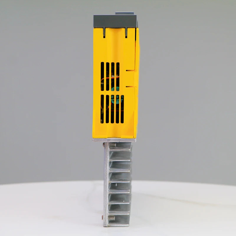 CNC 컨트롤러서보 드라이브 A06B-6079-H103 A06B-6079-H104 증폭기 모듈