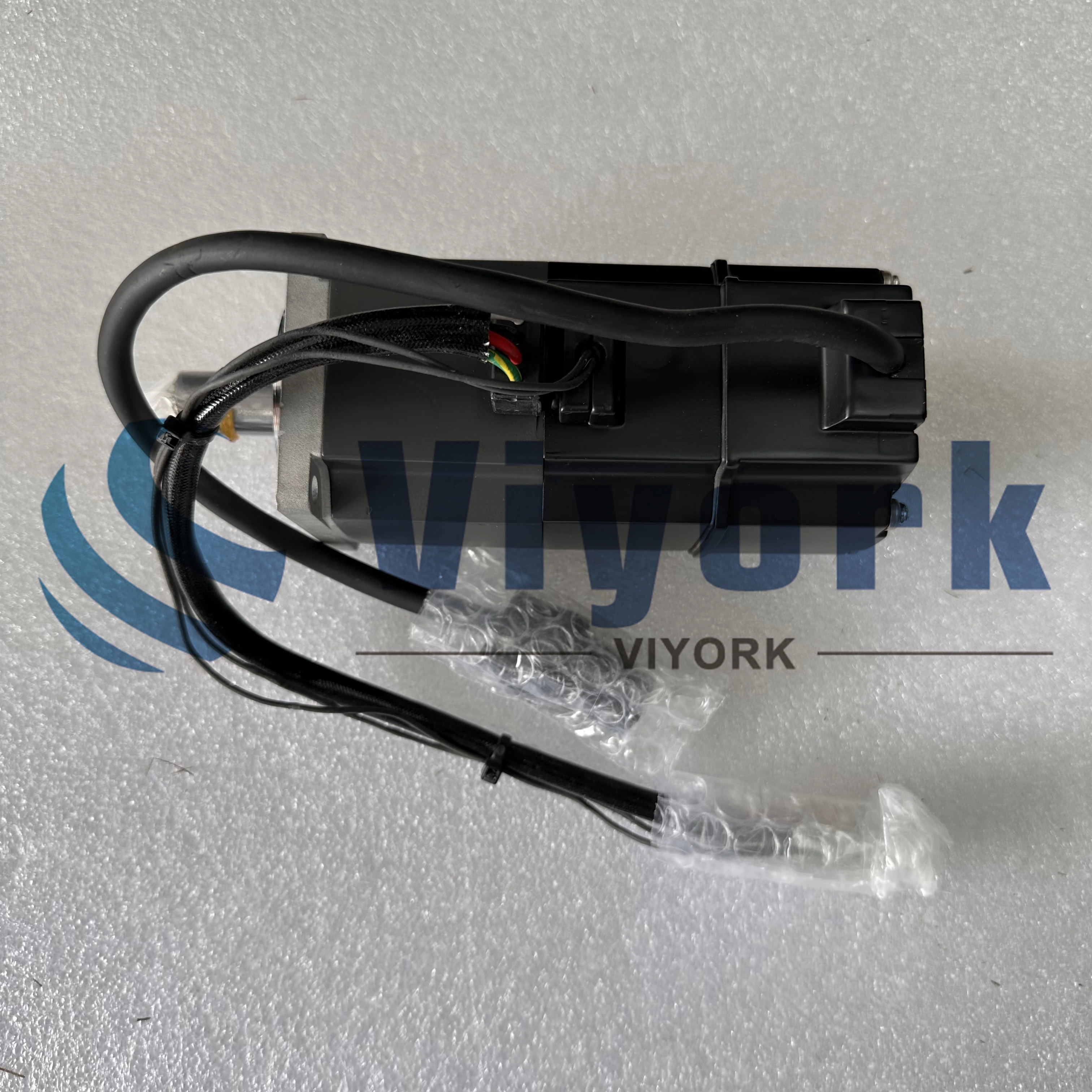 HC-KFS23B AC 서보모터 3000RPM 200W 1.1118VAC 새