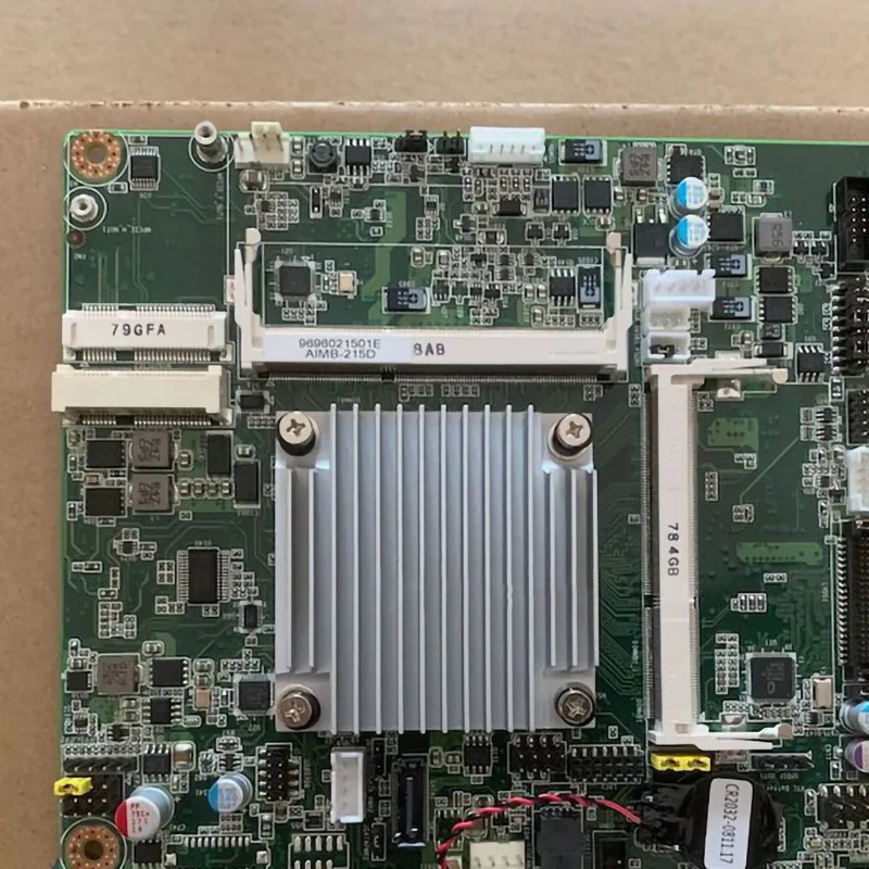 어드밴텍 산업마더보드AIMB-215D AIMB-215D-S6B1E 4 코어 J1900 듀얼 네트워크 포트 6 직렬