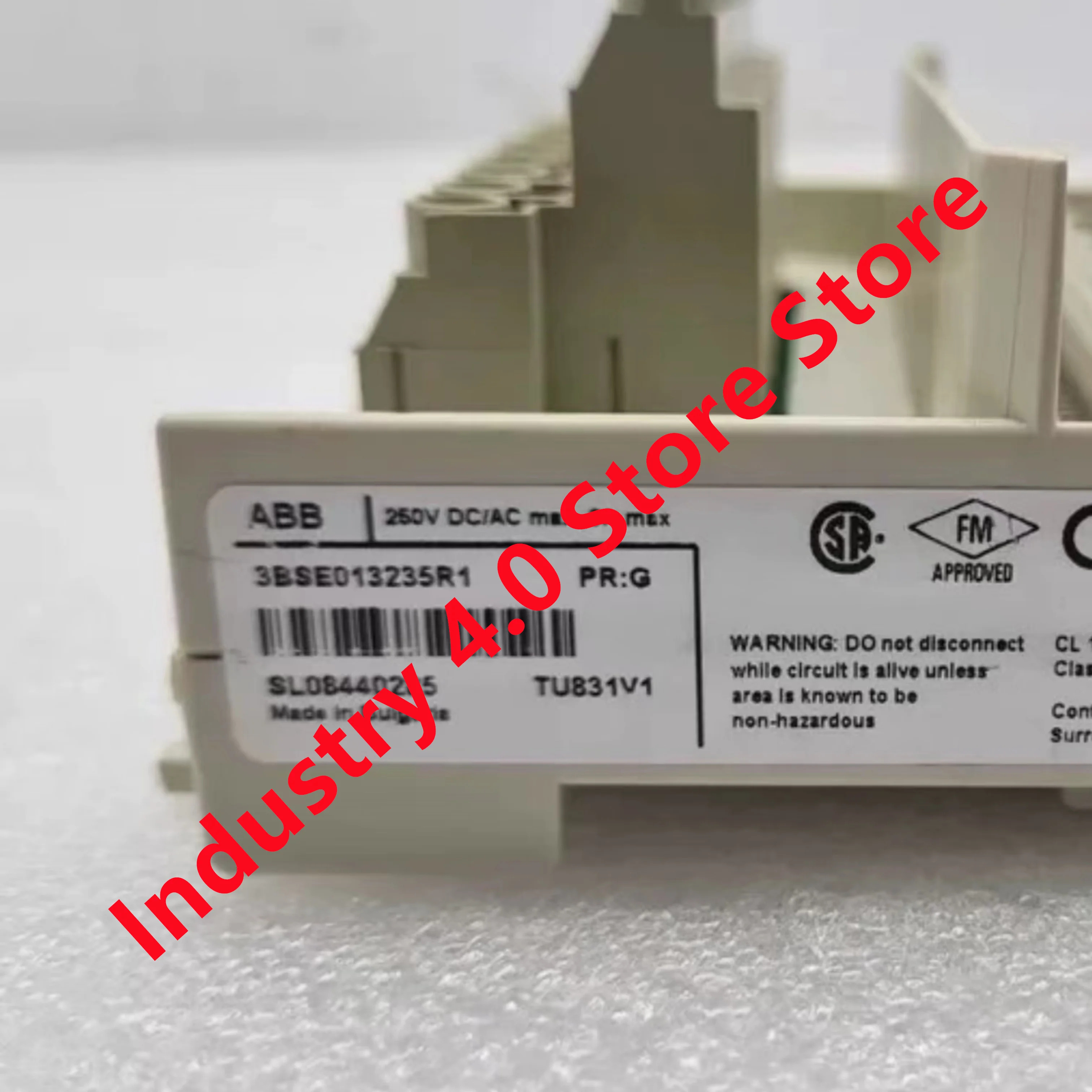 3BSE 013235 R1 TU831V1 원본
