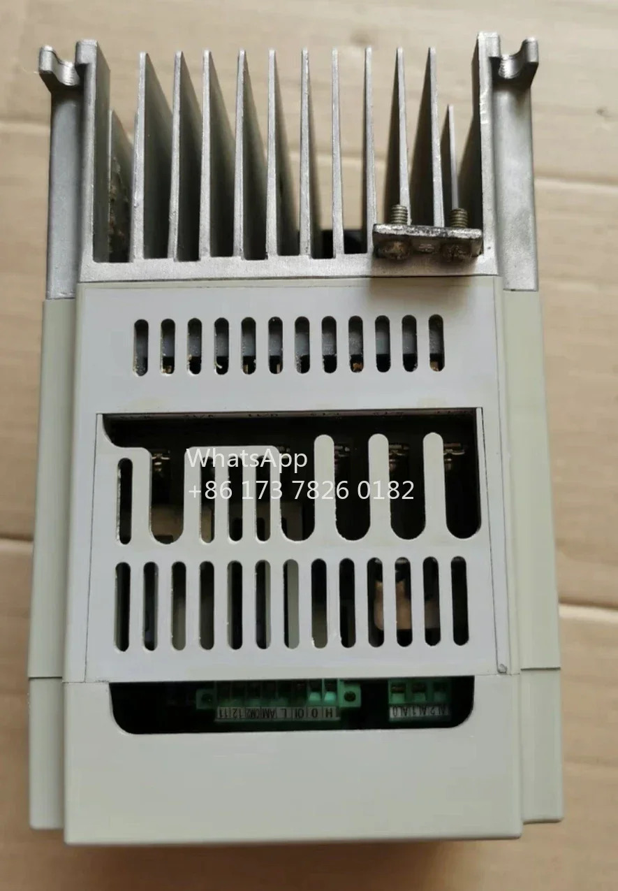 리퍼 인버터 SJ200-037LFR 3.7kw 220V 기능 패키지