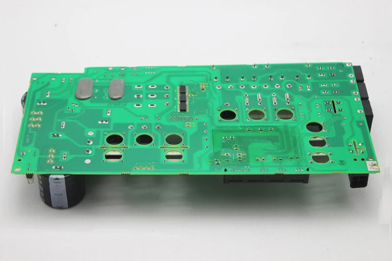 A16B-3200-0517 CNC 기계 컨트롤러Fanuc 하단 보드 저렴