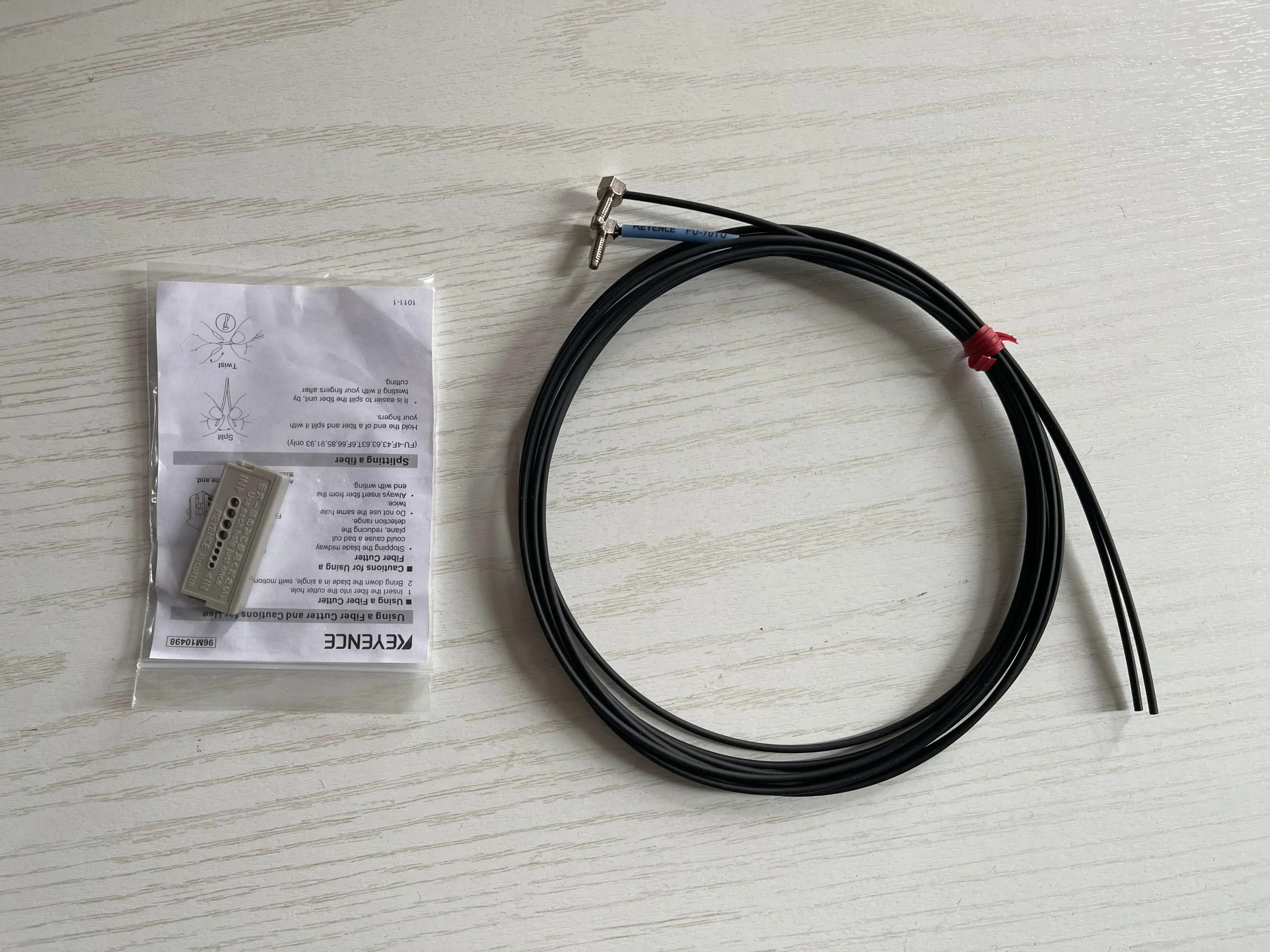 Keyence FU-70TU 광섬유센서