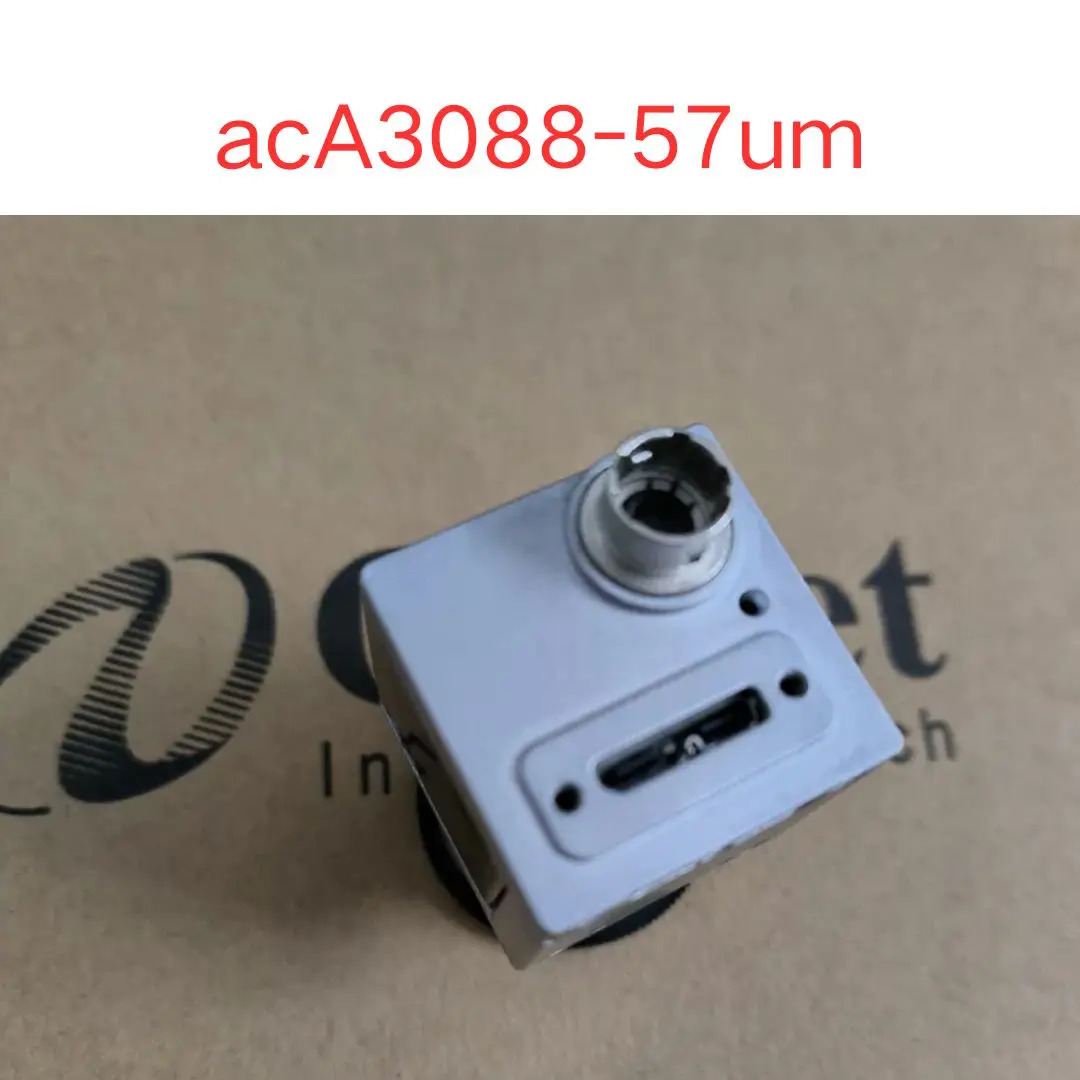 리퍼 acA3088-57um 산업카메라