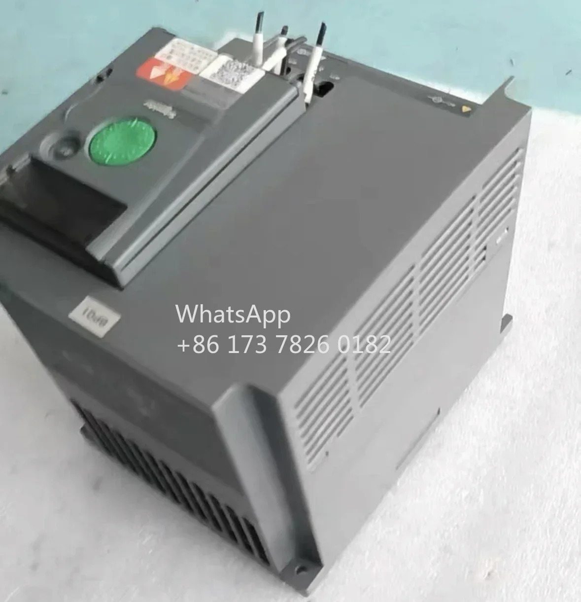 리퍼된 인버터 5.5kw 3상 입력 ATV310HU55N4A 리퍼 기능 정상